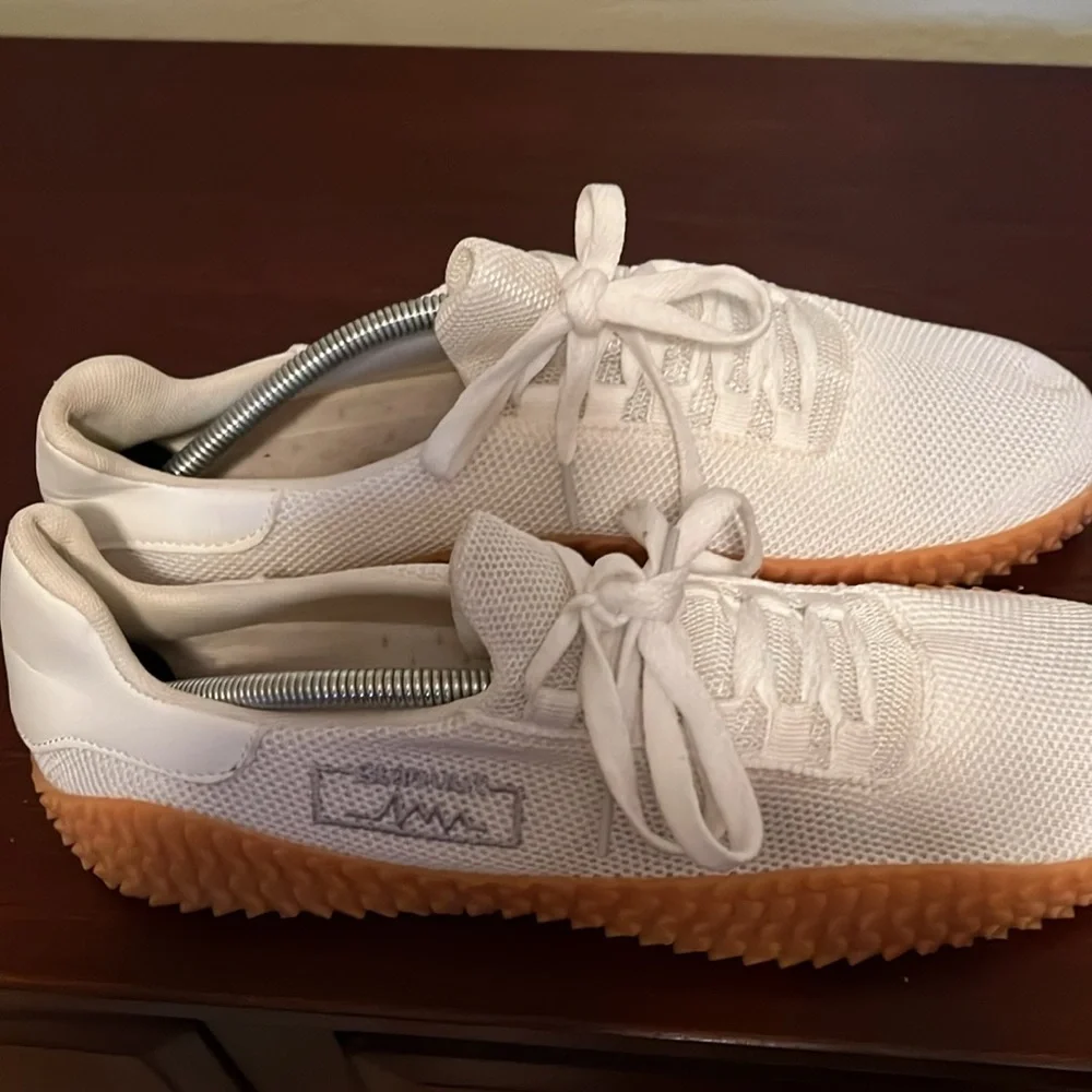 MENS SPRING AND SUMMER FLYNIT SHOE WHITE - Picture 4 of 4